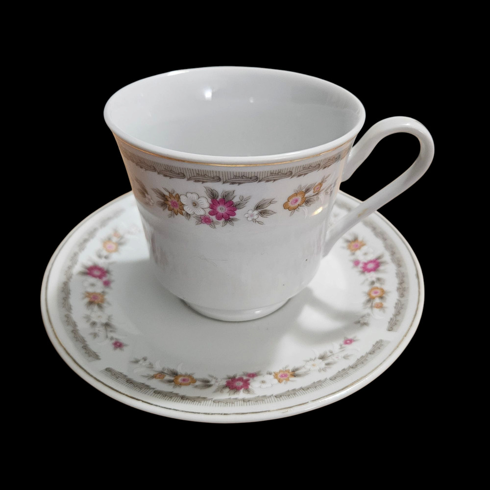 Napco Floral Tea Cup & Saucer Set White Porcelain Gold Trim Vintage Style